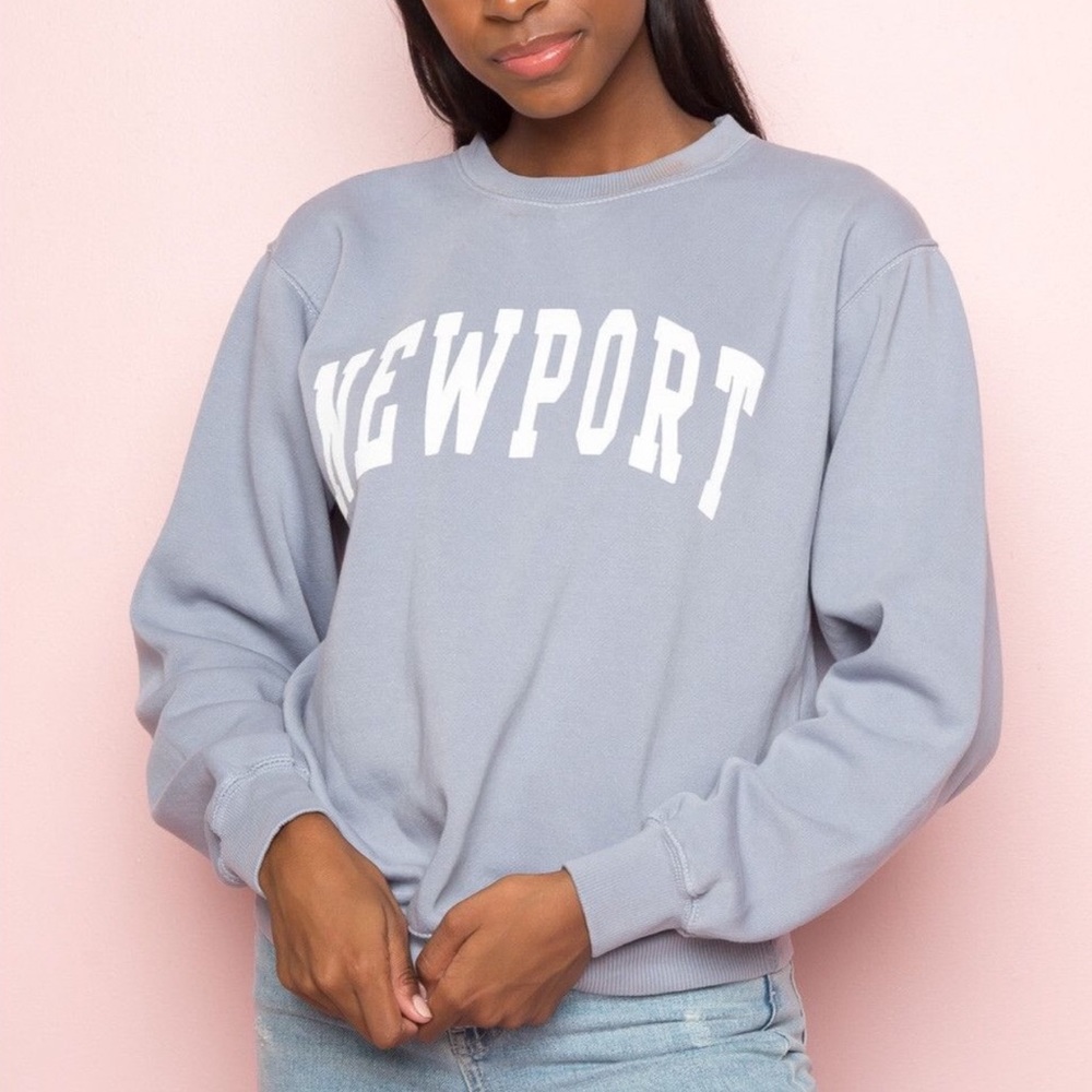 Brandy Melville Erica crewneck